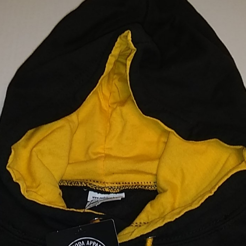 NWOT Wellcoda apparel sweatshirt hoodie. - Picture 6 of 12